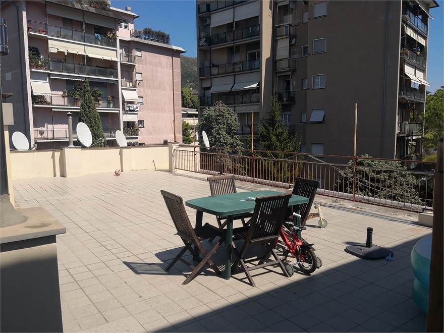 terrazzo soprastante