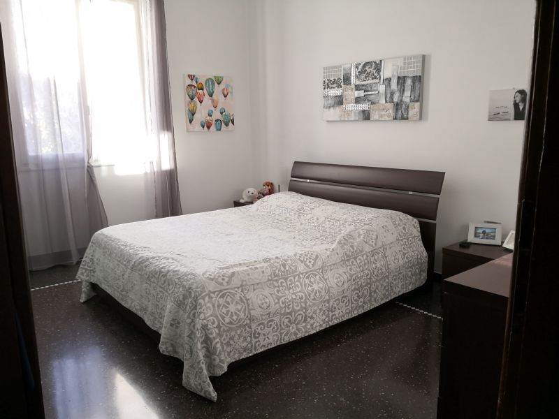 camera 1