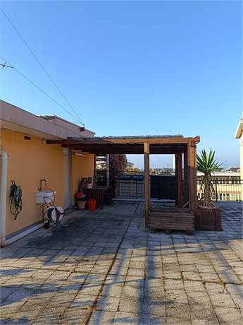 terrazzo soprastante