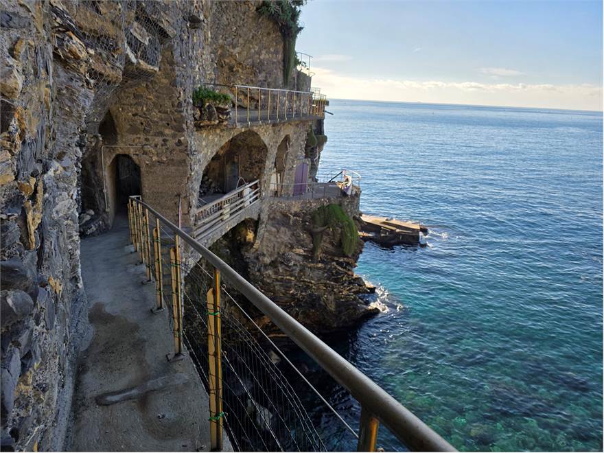 accesso privato alla scogliera