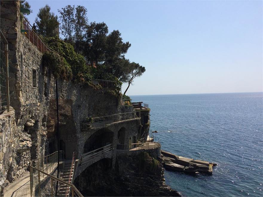 accesso privato alla scogliera