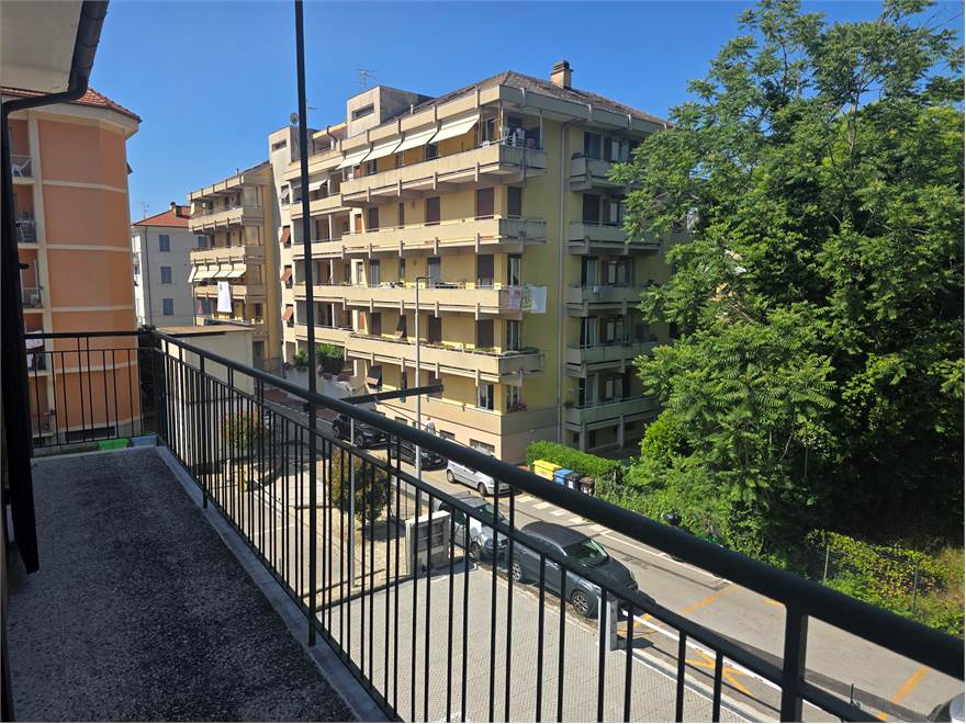 balcone sala e camera